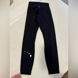 RARE Lululemon Hawaii Aligns 4